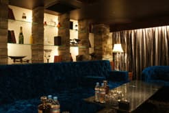 六本木のキャバクラ「グローブ六本木」の店内写真８