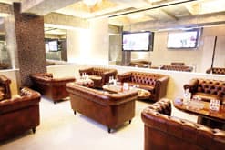 上野のキャバクラ「アトランティス」の店内写真4