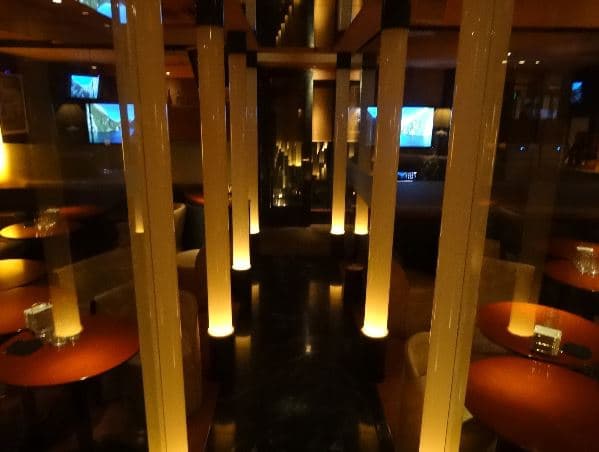 上野のキャバクラ「マルメロ」の店内写真