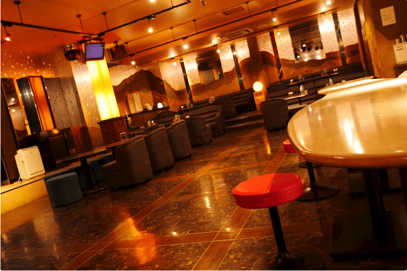 柏のキャバクラ/ガールズバー「グランドキャニオン」の店内写真1